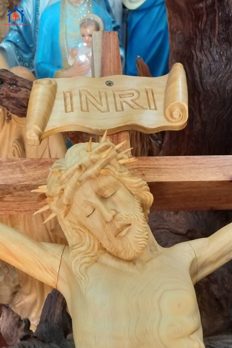 Tượng chúa chịu nạn