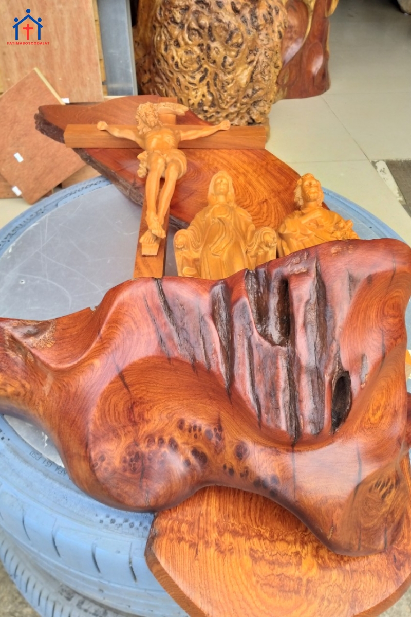 Mẫu bàn thờ  30cm