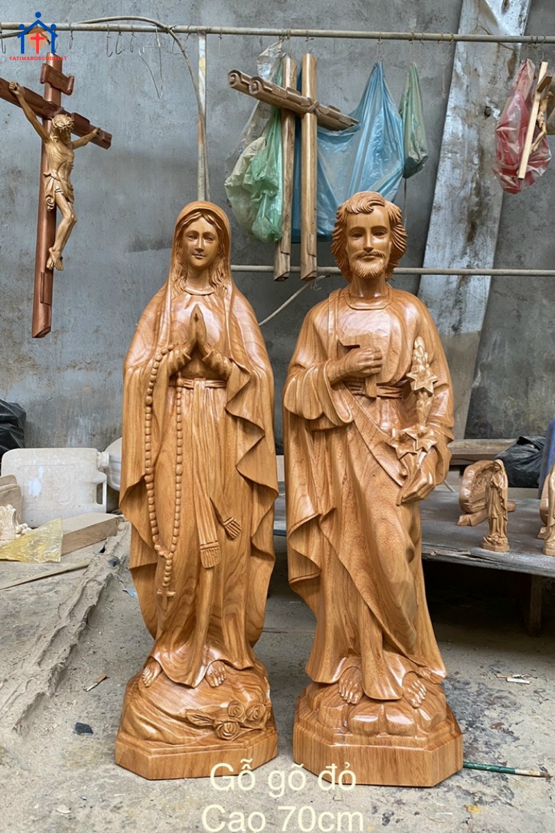 Bộ gia đình thánh gia gỗ gõ đỏ