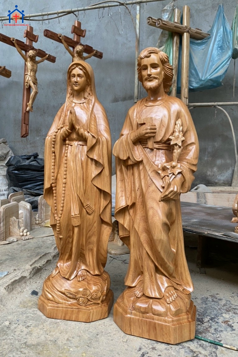 Bộ gia đình thánh gia gỗ gõ đỏ