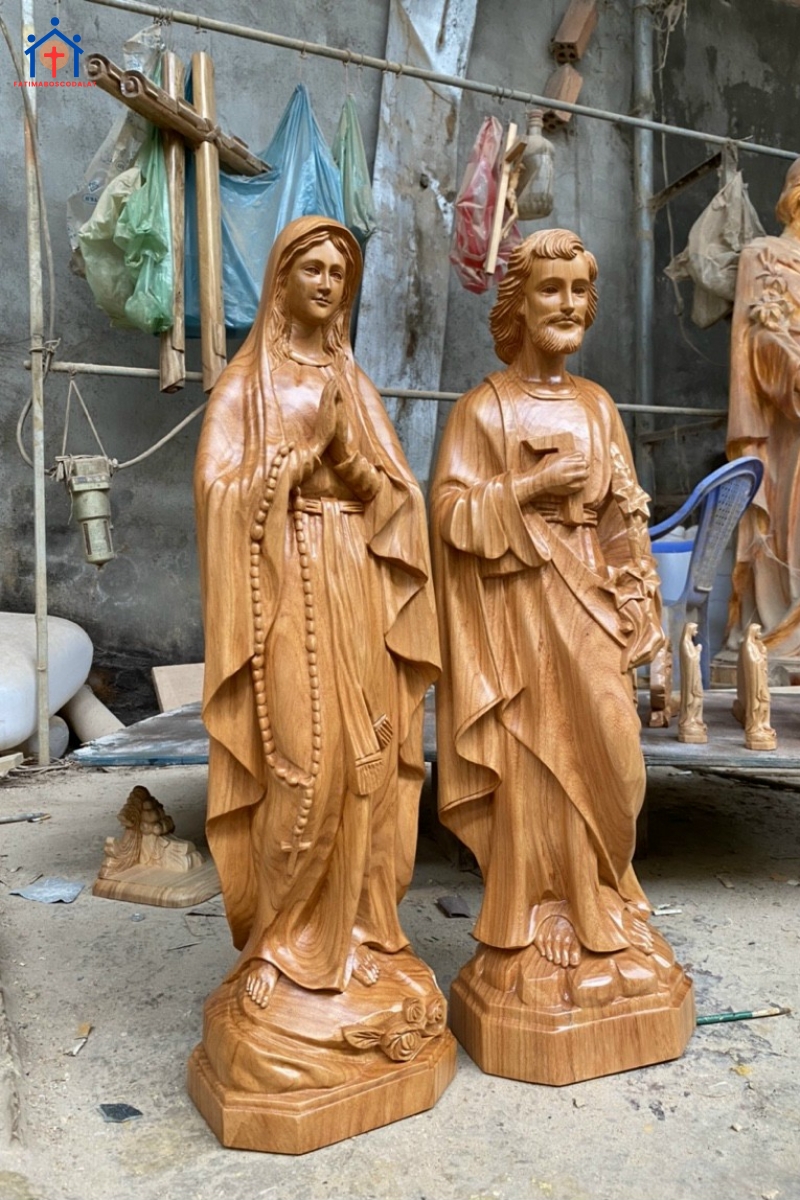 Bộ gia đình thánh gia gỗ gõ đỏ