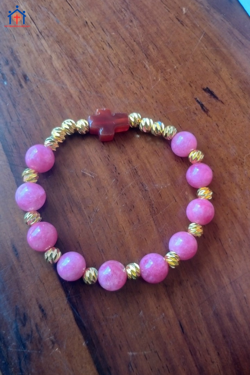 Tràng hạt đính vàng